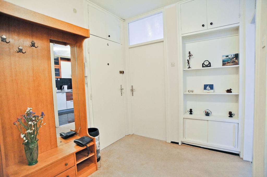 Sunny Apartment زادار الغرفة الصورة